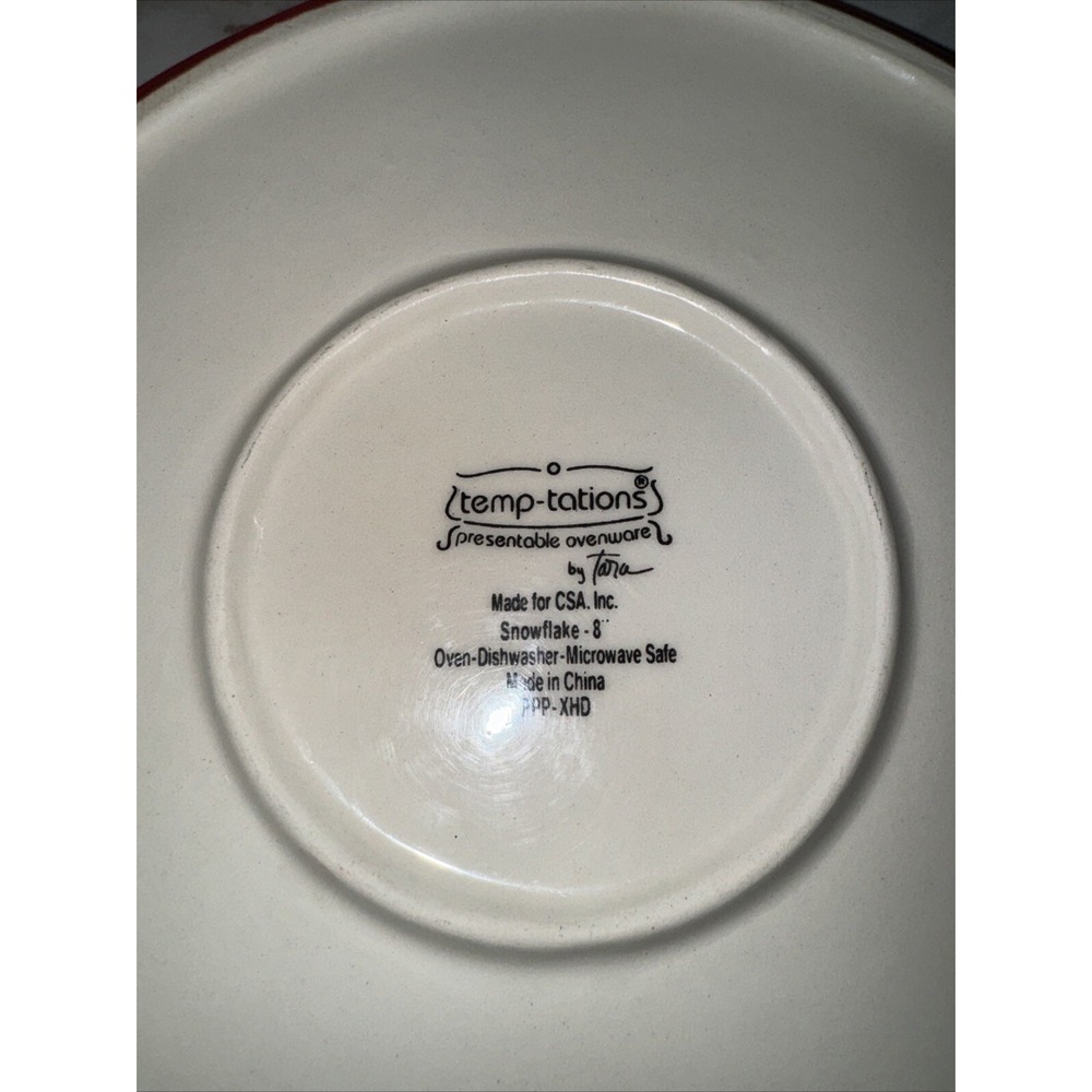 Temp-Tations by Tara 8" Red Dessert Salad Plates with White Snowflakes Set Of 3 - Picture 3 of 5